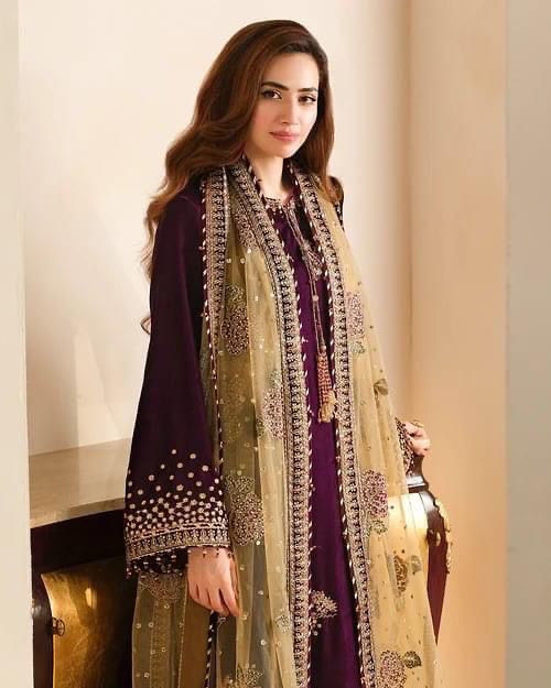 JAZMIN VELVET COLLECTION