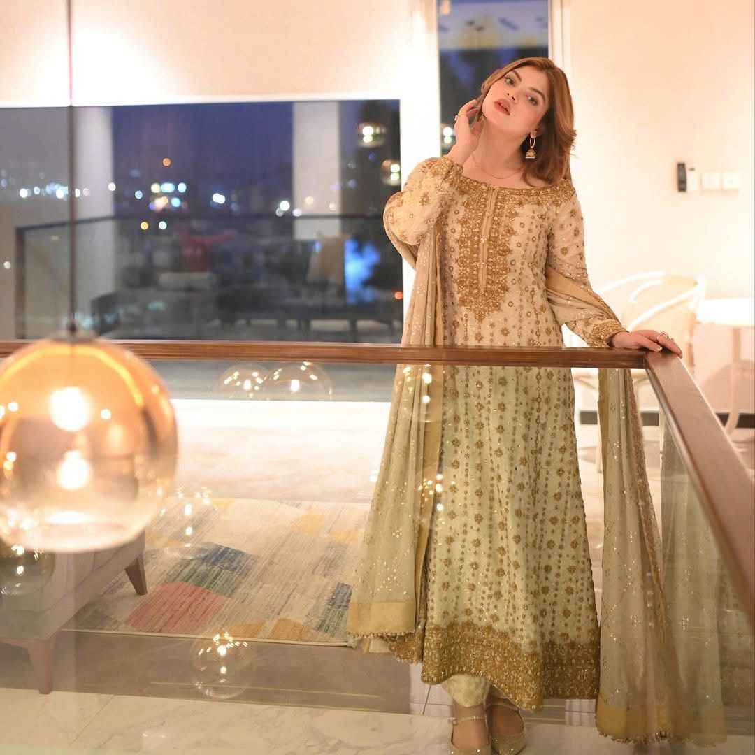 Haris Shakeel Exclusive Luxury Formal Wedding Collection- Off White