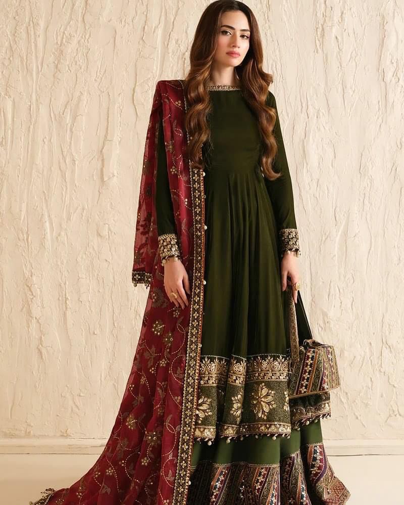JAZMIN VLVET COLLECTION