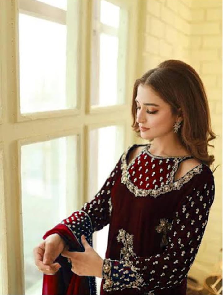 AFROZEH VELVET COLLECTION MEHROON