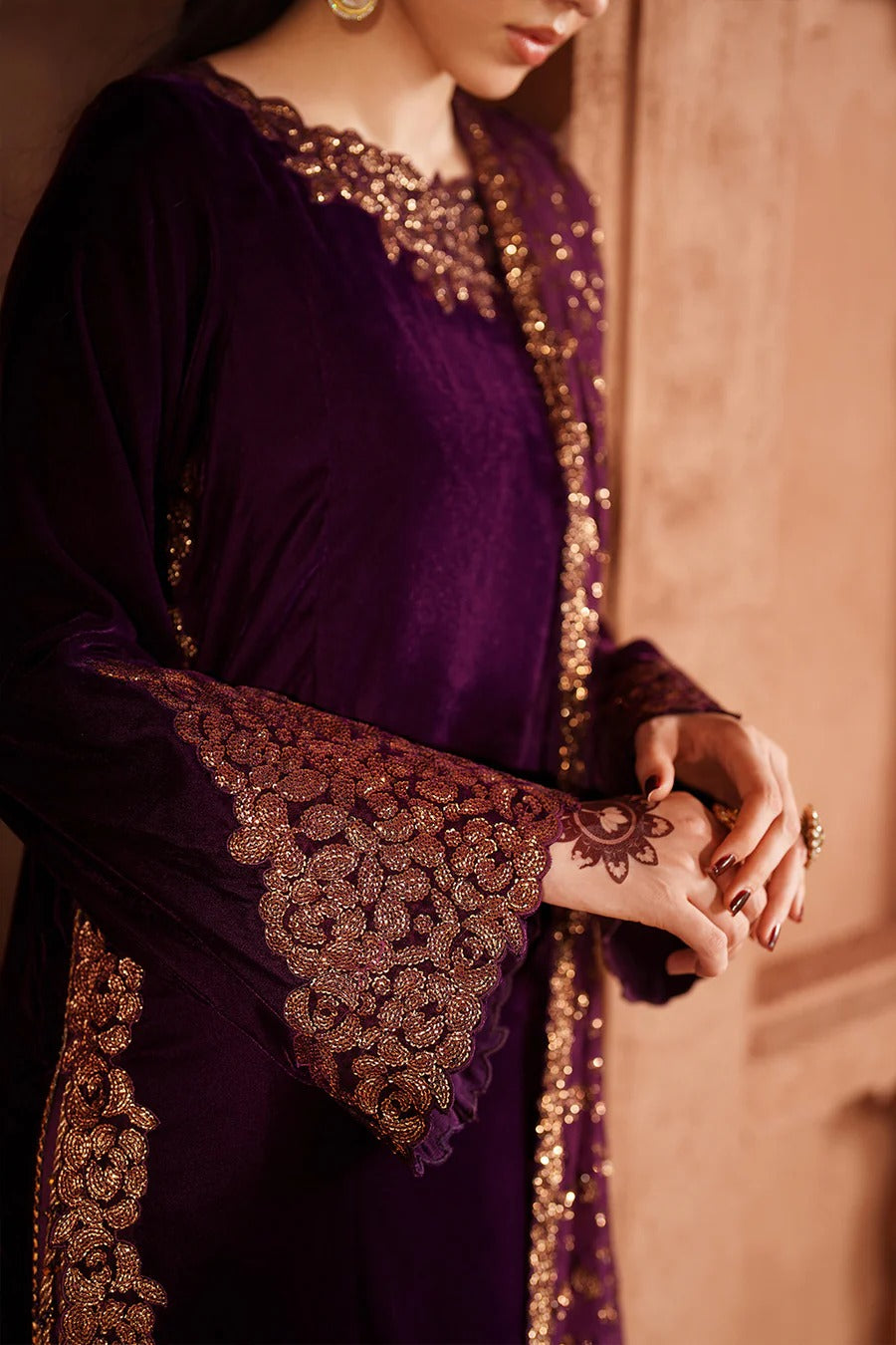 Iznik Luxury Embroidered Velvet Wedding Collection- Plum