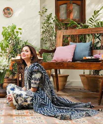 SAPPHIRE LUXURY LAWN UNSTITCH