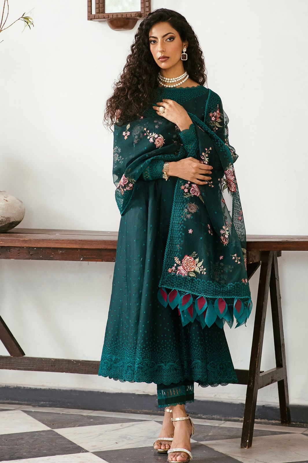 FAIZA SAQLAIN LUXURY LAWN UNSTITCH’24